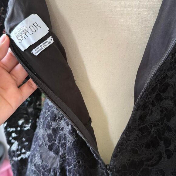 Anthropologie Saylor "Kacey" from Rent the Runway Lace Velvet Mini Dress, M - Picture 6 of 8